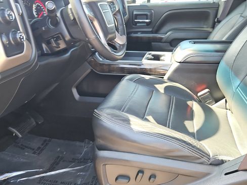 Used 2016 GMC Sierra 2500 Denali w/ Duramax Plus Package AWD/4WD image 20
