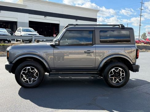Used 2023 Ford Bronco Outer Banks image 5
