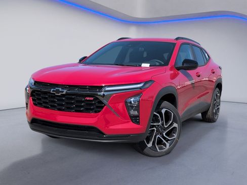 New 2026 Chevrolet Trax RS w/ Driver Confidence Package FWD image 2