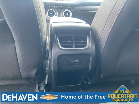 Used 2025 Chevrolet Blazer LT AWD/4WD image 21