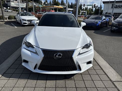 Used 2016 Lexus IS 300 AWD w/ F Sport Package image 2