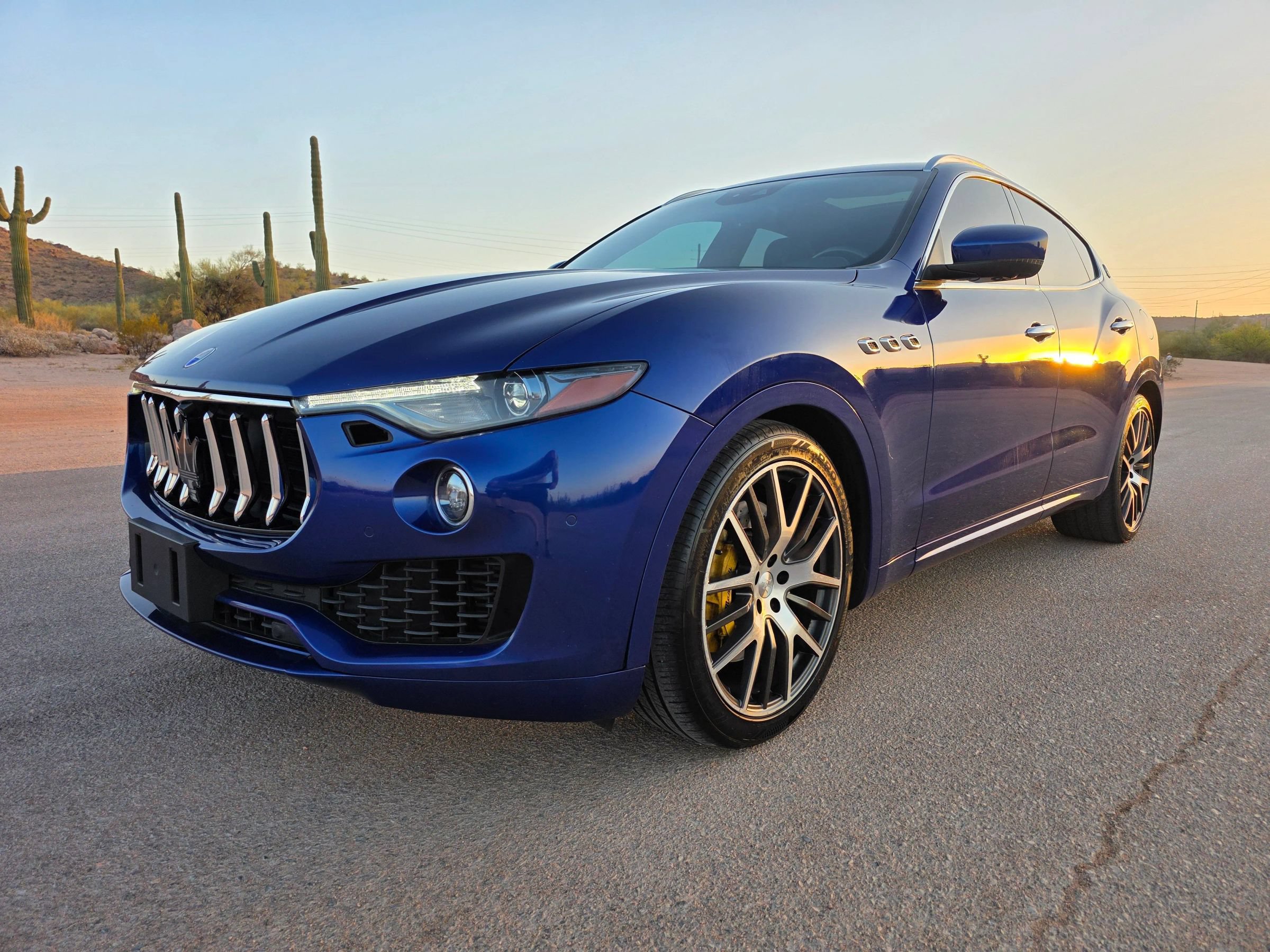 Used 2017 Maserati Levante S AWD/4WD image 1