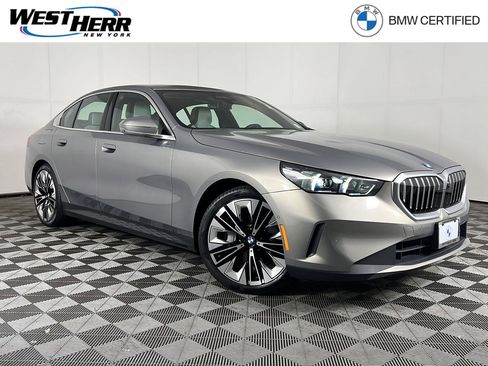 Certified 2024 BMW 540i xDrive w/ Premium Package AWD/4WD image 1