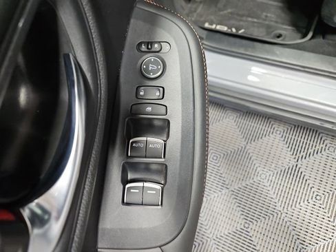 Certified 2023 Honda HR-V Sport image 10