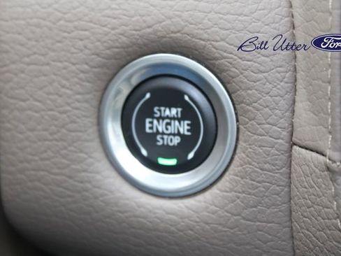 Used 2024 GMC Yukon XL Denali image 22