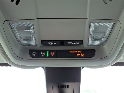 Certified 2024 Chevrolet Equinox LT w/ LPO, Floor Liner Package image 21