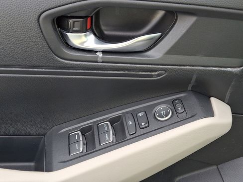 Certified 2023 Honda Accord LX image 12