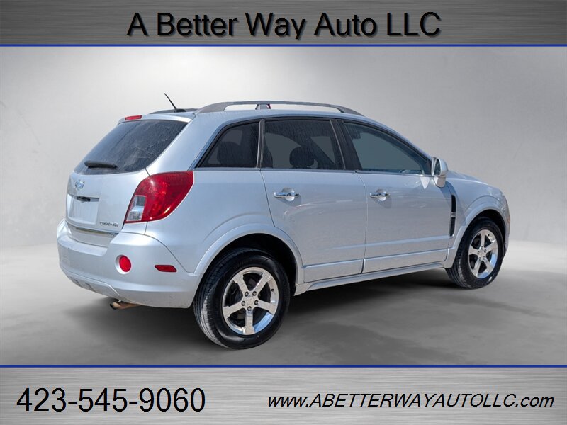 Used 2014 Chevrolet Captiva Sport LT FWD image 7