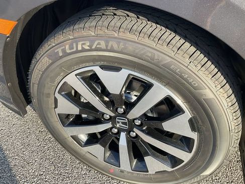 New 2026 Honda Odyssey EX-L image 18