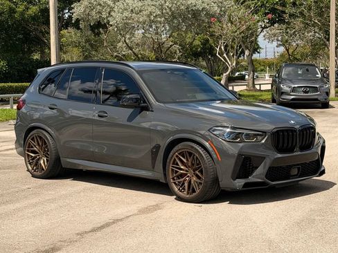 Used 2022 BMW X5 M w/ Competition Package 2 AWD/4WD image 1