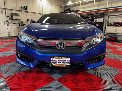 Used 2017 Honda Civic EX-L image 2