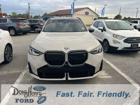 Used 2025 BMW X3 M50 w/ Premium Package image 3