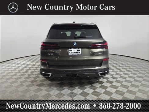 Used 2024 BMW X5 xDrive50e w/ M Sport Package image 7