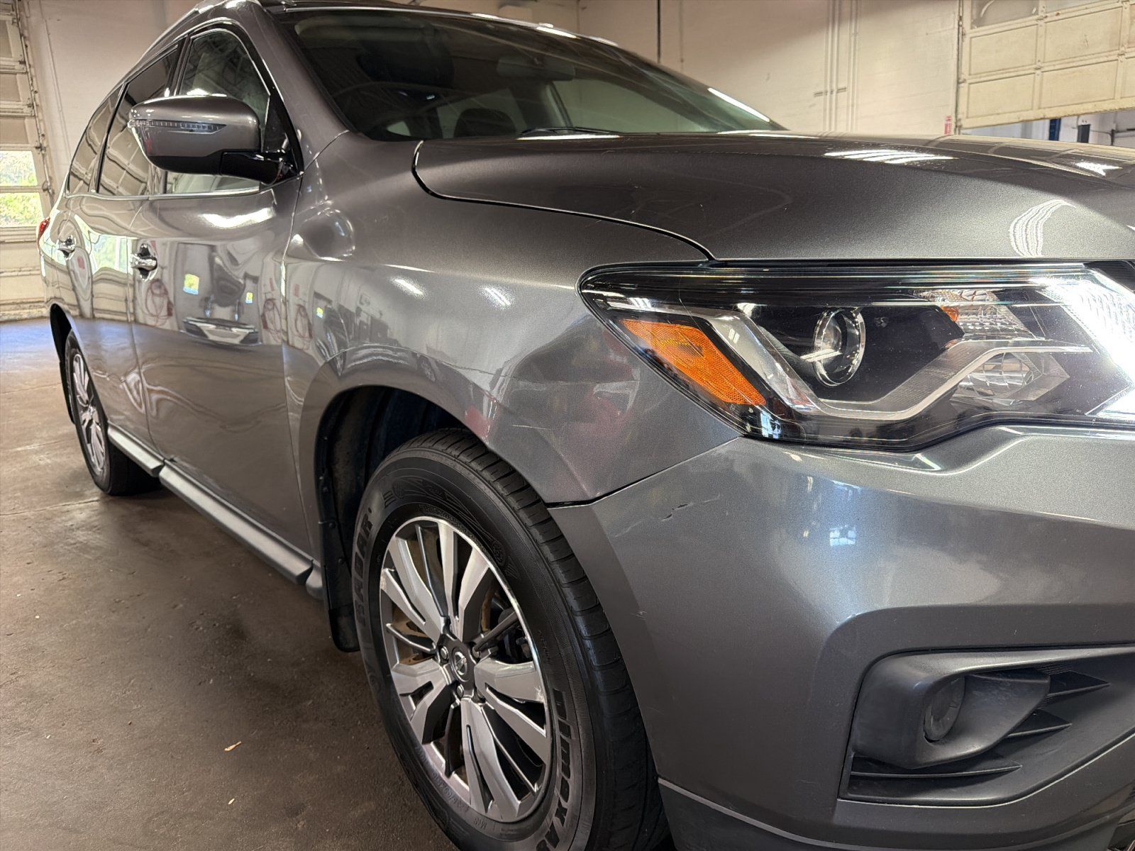 Used 2018 Nissan Pathfinder S AWD/4WD image 45