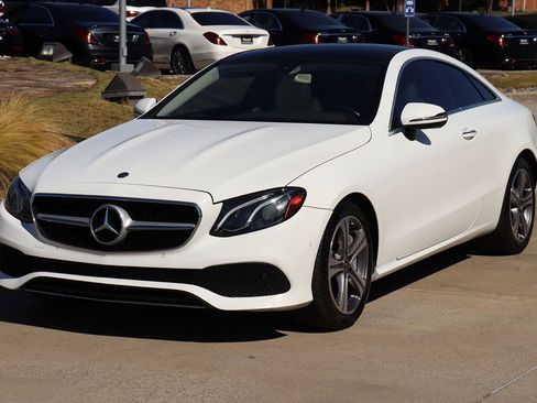 Used 2018 Mercedes-Benz E 400 Coupe image 4