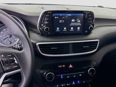 Used 2020 Hyundai Tucson Value FWD image 18