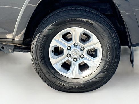 Certified 2024 Toyota 4Runner SR5 Premium w/ SR5 Premium Package AWD/4WD image 30