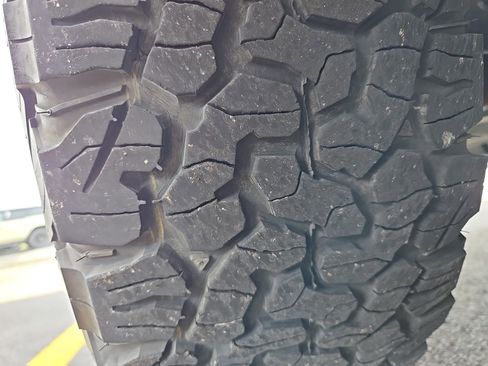 Used 2024 Ford Bronco Black Diamond image 15