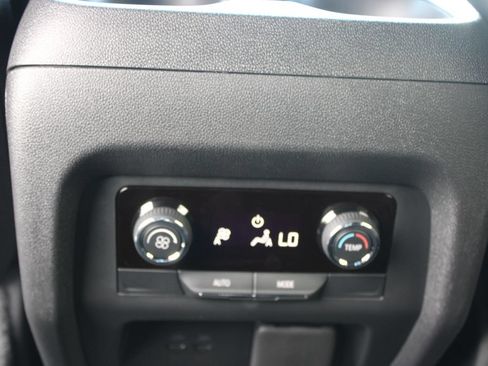 New 2027 Chevrolet Traverse LT w/ Driver Confidence Package FWD image 27