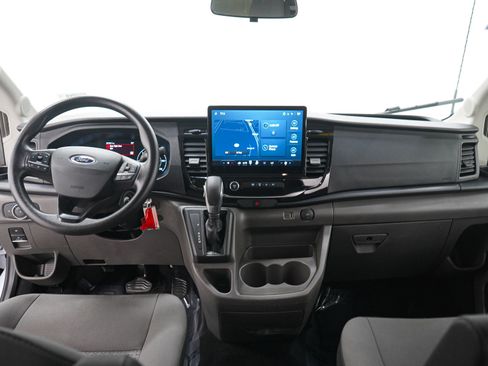 Used 2024 Ford Transit 350 XLT image 19
