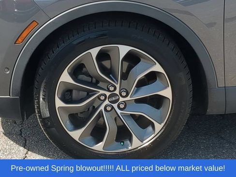 Used 2022 Lincoln Nautilus Reserve w/ Equipment Group 201A FWD image 18