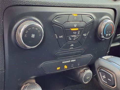 Used 2019 Ford Ranger XLT w/ FX4 Off-Road Package image 11
