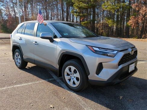 New 2025 Toyota RAV4 LE image 2