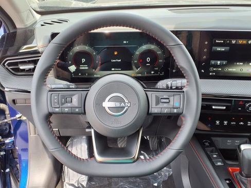 New 2025 Nissan Kicks SR image 12