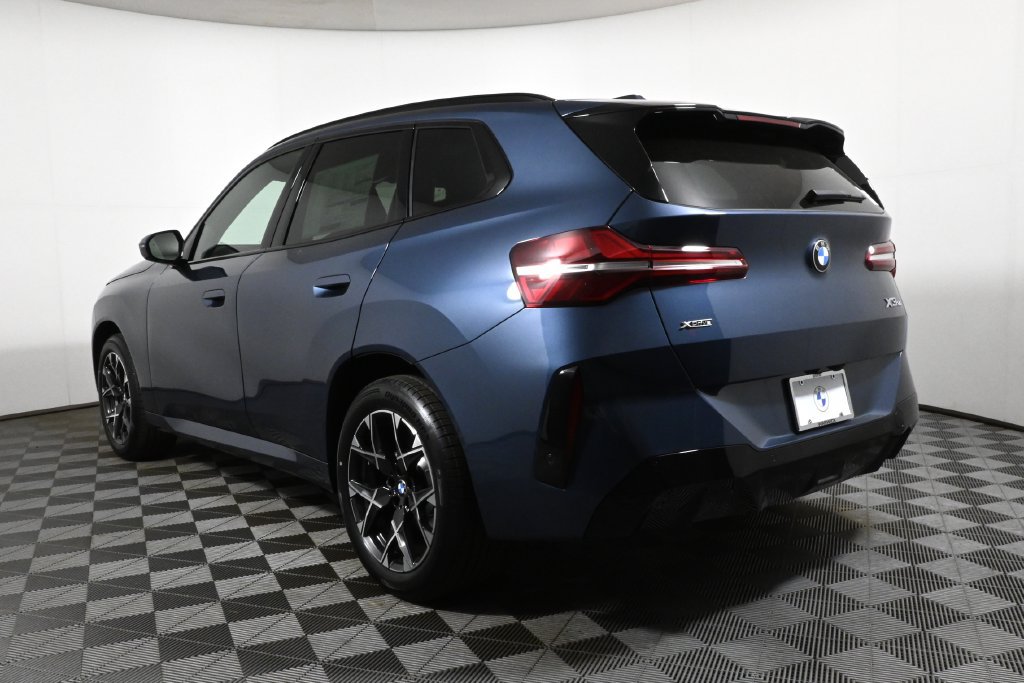 Used 2026 BMW X3 xDrive30i w/ M Sport Package AWD/4WD image 5