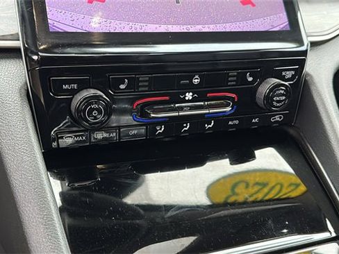 Used 2023 Jeep Grand Cherokee 4WD 4xe image 19