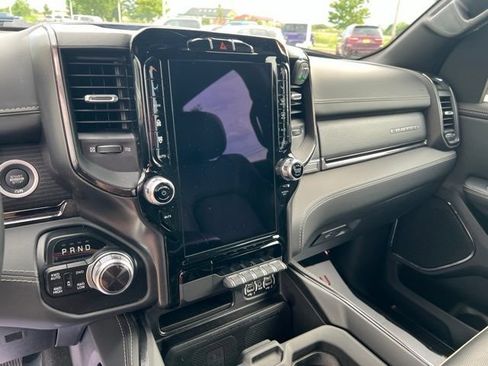 Used 2022 RAM 1500 Limited AWD/4WD image 15