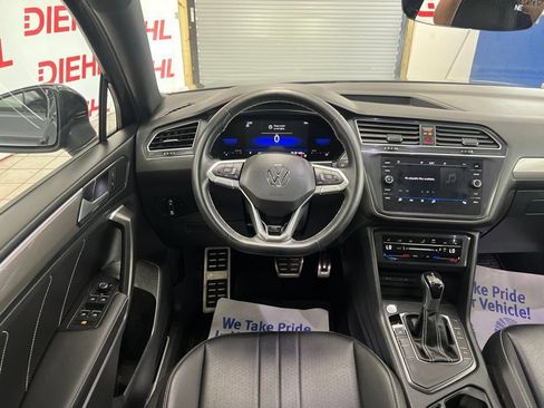 Used 2023 Volkswagen Tiguan SE R-Line FWD image 32