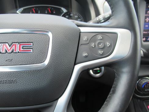Used 2020 GMC Terrain SLT w/ Preferred Package FWD image 24