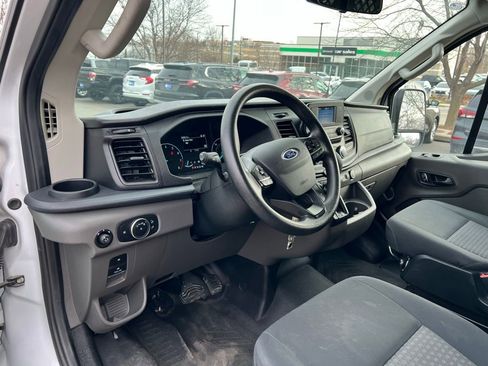 Used 2023 Ford Transit 250 Low Roof AWD w/ Exterior Upgrade Package image 17