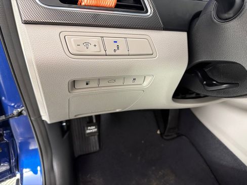 Used 2015 Hyundai Sonata Sport w/ Option Group 03 FWD image 13