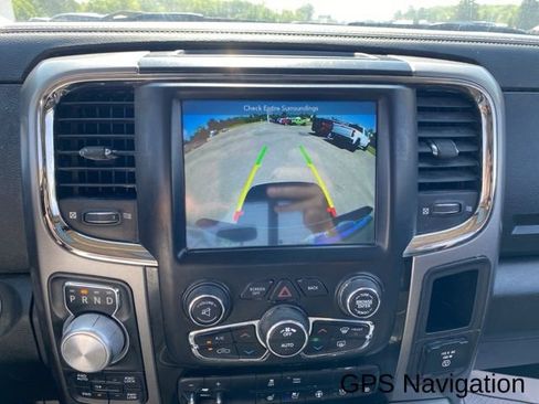 Used 2018 RAM 1500 Sport image 19