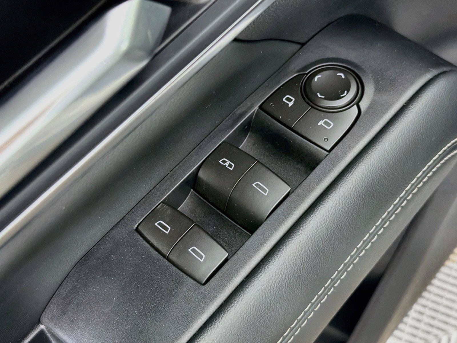 Used 2026 GMC Terrain Elevation AWD/4WD image 24
