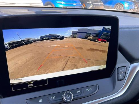 Used 2025 Chevrolet Blazer LT image 26