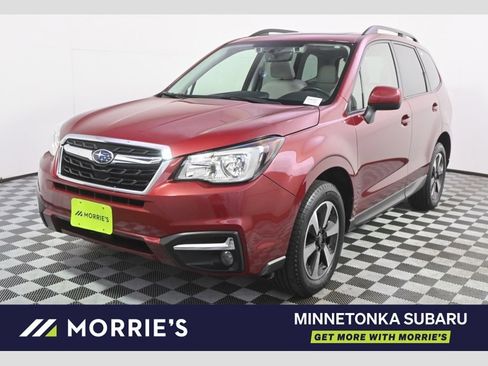 Used 2017 Subaru Forester 2.5i Premium AWD/4WD image 1