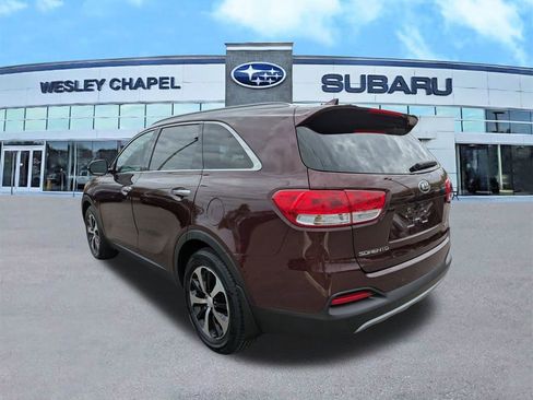 Used 2016 Kia Sorento EX image 7