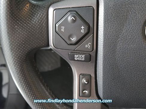 Used 2019 Toyota Tacoma TRD Sport w/ Technology Package image 24