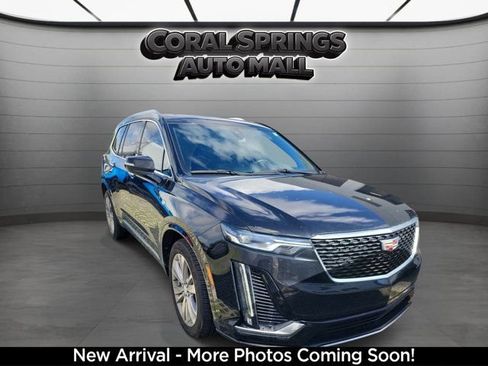 Used 2023 Cadillac XT6 Premium Luxury FWD image 1
