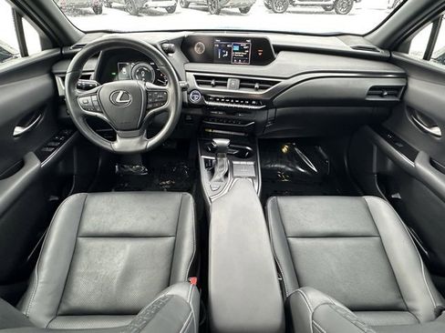Used 2022 Lexus UX 250h w/ Premium Package image 30