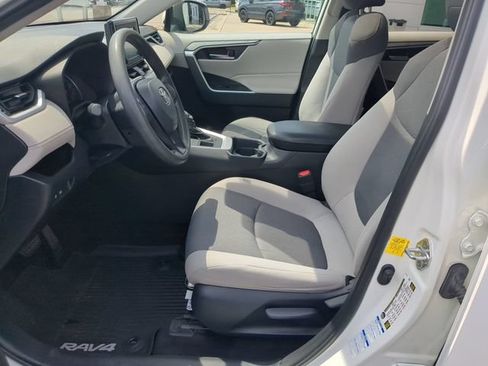 Used 2019 Toyota RAV4 XLE w/ All Weather Liner Package AWD/4WD image 14