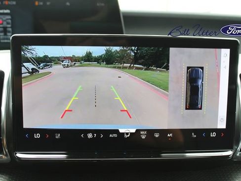 New 2026 Ford Expedition Max Platinum w/ Stealth Appearance Package AWD/4WD image 16