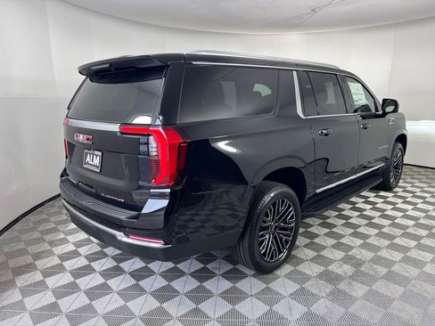 New 2026 GMC Yukon XL Elevation w/ Elevation Premium Package image 5