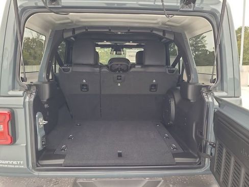 New 2026 Jeep Wrangler Unlimited Sahara AWD/4WD image 13