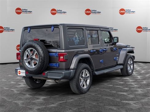 Used 2019 Jeep Wrangler Unlimited Sahara w/ Cold Weather Group image 5