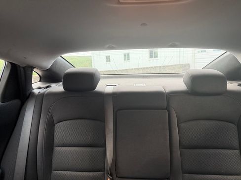 Used 2024 Chevrolet Malibu LT w/ LPO, Floor Liner Package FWD image 19
