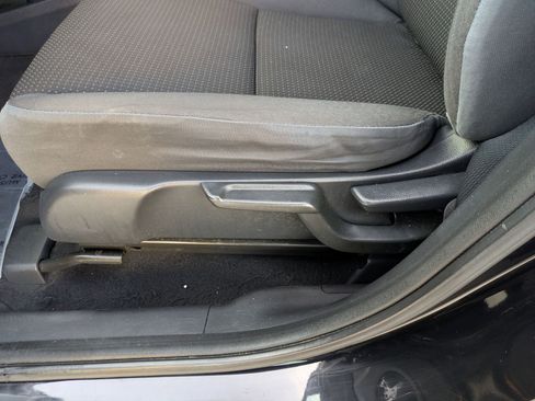 Used 2019 Honda HR-V LX image 22